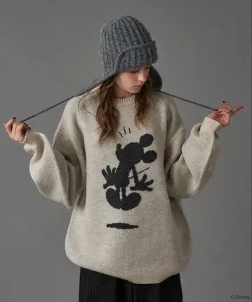 [ Disney / Mickey Mouse ] 실루엣 모티브 니트