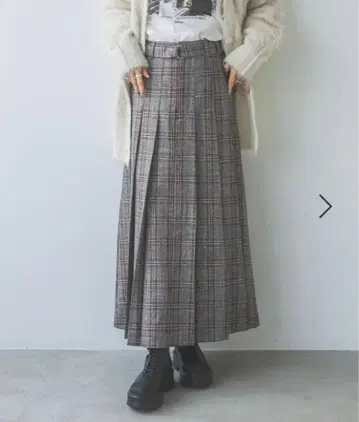[지나시스] 택 포함 미사용 새상품 체크 무늬 플리츠 스커트 s