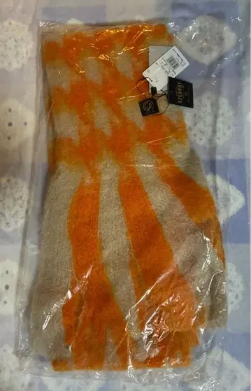 MANTAS EZCARAY / 만타스 에스카라이 머플러 오렌지