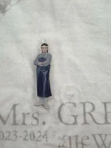 미세스 오오모리 모토키 아크릴 스탠드