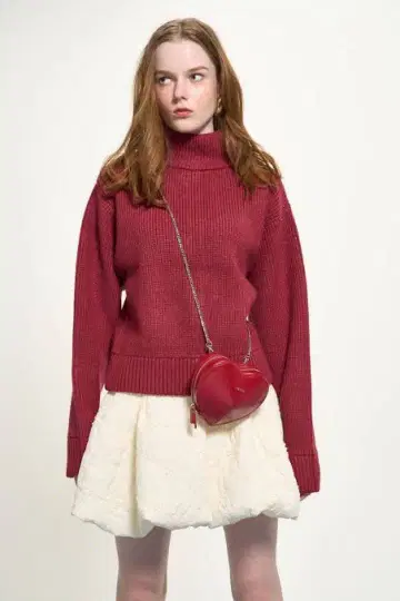 THE TOE 하트형 가죽 백