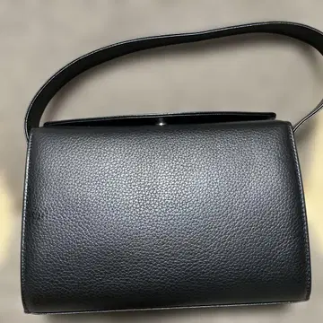 ALLANT 아란 블랙 핸드백 소가죽