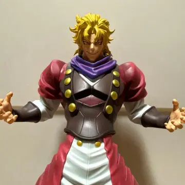 죠죠 디오 피규어