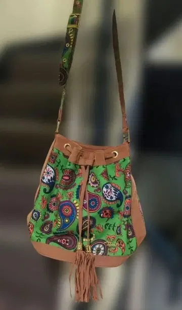 Tome2H 에스닉풍 숄더백