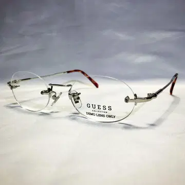 투 포인트 안경 프레임 guess