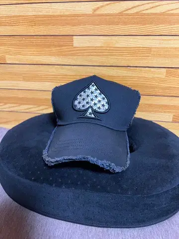 요시노리 코타케 캡