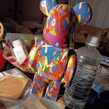 베어브릭 컬러풀 그래피티 28cm 카우스