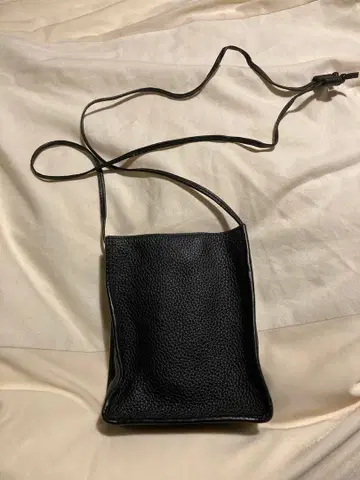 슈링크 가죽 사코슈