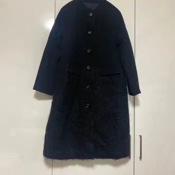 투톤 디자인 롱 코트