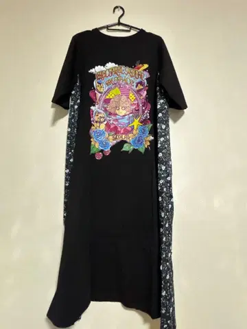 스칼라 우주 고양이와 스칼라 쨩 미니 꽃무늬 절개 원피스