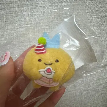 훼미리마트 스미코구라시 케이크 아지후라이노시포