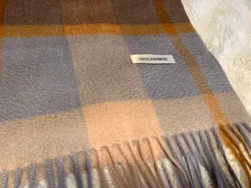 캐시미어 100% 체크 무늬 머플러