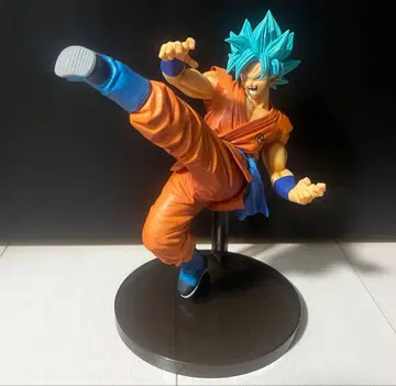 초사이어인 갓 SS 손오공 피규어