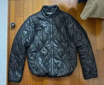 신 실루엣 CONVERSE 퀼팅 L 사이즈 블랙 드로 코드 포함