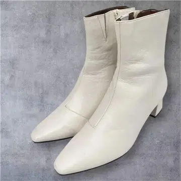 피체 아바하우스 가죽 부츠 화이트 36 (23.0cm) 스틸레토