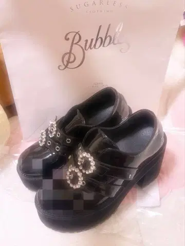 BUBBLES 더블 버클 슈즈