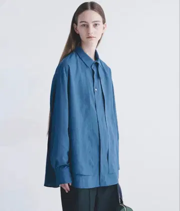 CULLNI 크루니 턱 스트랩 레이어드 셔츠