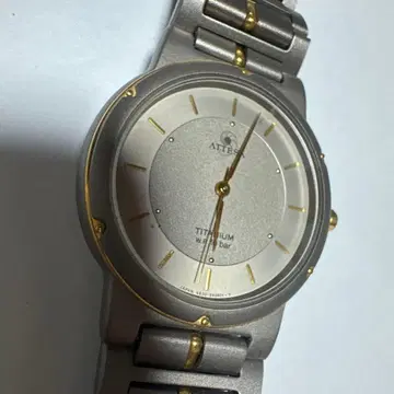 ATESSA 티타늄 실버 골드 시계