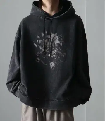 welise 웨라이즈 맨투맨 빈티지 플라워 프린트 풀오버 후드티