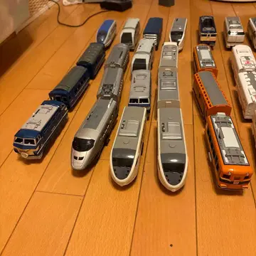 프라레일 레어 차량 있음