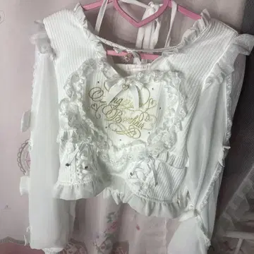 LIZLISA 리즈리사 프릴 하트 리본 슬리브 상의 화이트