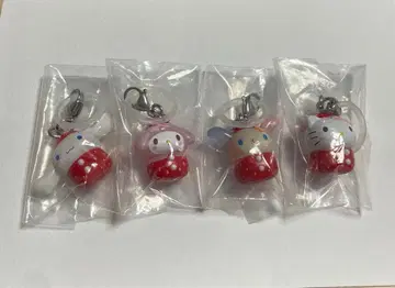 산리오 캐릭터즈 딸기 표시 액세서리