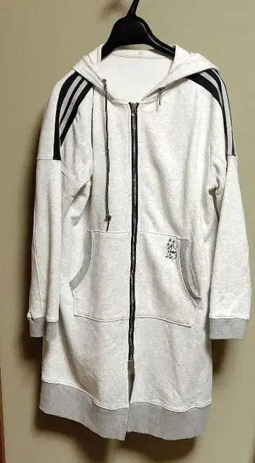 Pizzo Bianco 여성용 롱 후드티