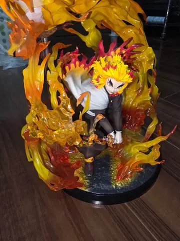 [새상품급] 렌고쿠 쿄쥬로 피규어 불꽃 이펙트 포함 약 25cm