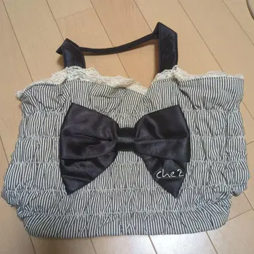 che2 스트라이프 패턴 리본 포함 토트백