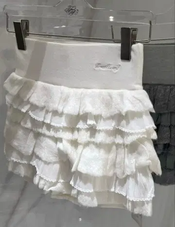 [ treat urself ] 프릴 미니 스커트 화이트 새상품
