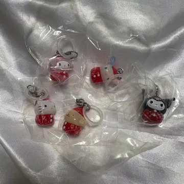 산리오 캐릭터즈 딸기 메지루시 액세서리 5종 세미 컴프