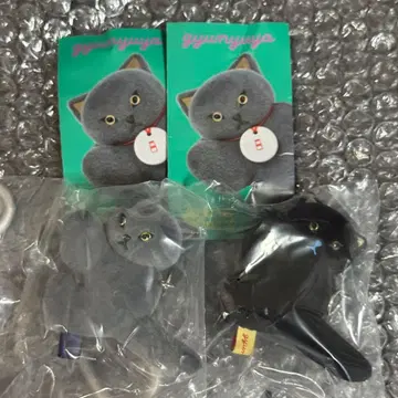 gyunyuya 피규어 마스코트 2종 블랙 그레이