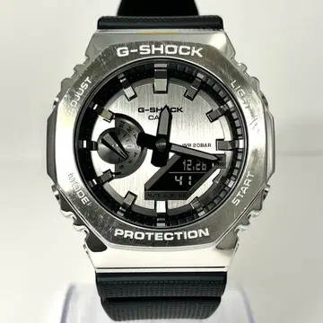 새상품급 G-SHOCK GM-2100 실버 남성용 손목시계 메탈