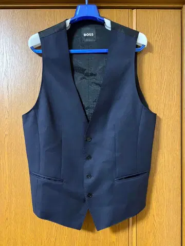 BOSS 네이비 베스트 사이즈 US50 네이비