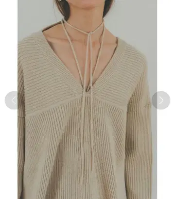 믹스 컬러 스트링 와이드 니트 탑