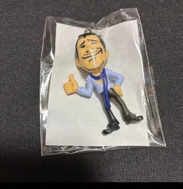 연말 대세일 중 야자와 에이요시 가챠 머플러 미개봉품