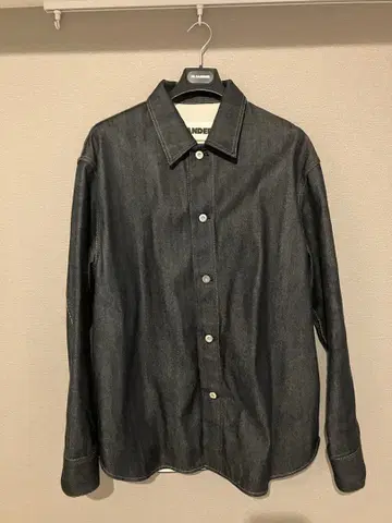 컨디션 최상 JIL SANDER 다크 데님 버튼 셔츠 사이즈 XL