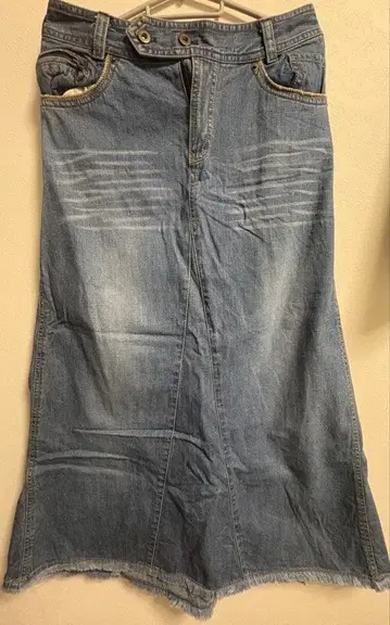 새상품급 jines 데님 스커트 38 사이즈