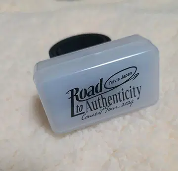 TravisJapan 라이트 팔찌