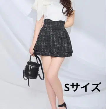미셸 마카롱 슬림 레그 트위드 스커트 블랙 S 사이즈