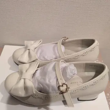 axes femme 화이트 리본 펌프스 M 사이즈