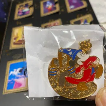 고디바 판타지아 컬렉션 핀 배지