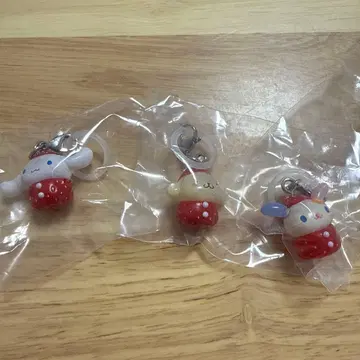 산리오 딸기 메지루시 액세서리 3종 세트