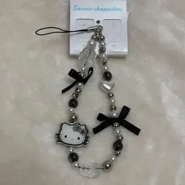 [미사용 새상품] 헬로키티 스트랩 비즈 avail 시마무라 일본 한정판