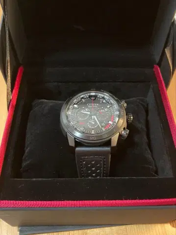 STI SPORTS CHRONOGRAPH 2026 500개 한정판