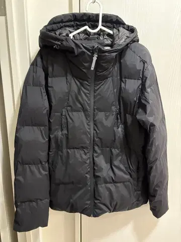 세탁 가능한 퓨전 다운 후디 L 사이즈 블랙