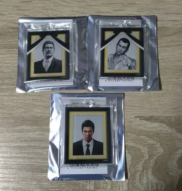 용과 같이: 흩어진 남자들 전시회 유영 아크릴 키링 컬렉션 3종 세트