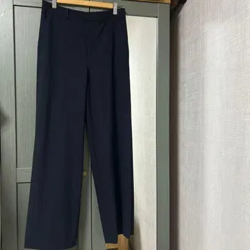 UNTITLED 뒷 허리밴딩/깔끔한 스트레치 와이드 팬츠 네이비 40