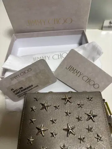 지미추 이단 접이식 지갑 카드도 많이 들어감