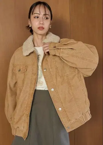 SNIDEL 카라 보아 코듀로이 블루종